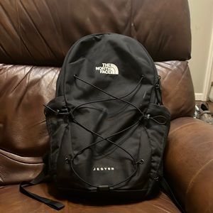 THE NORTH FACE Women's Jester Commuter Laptop Backpack